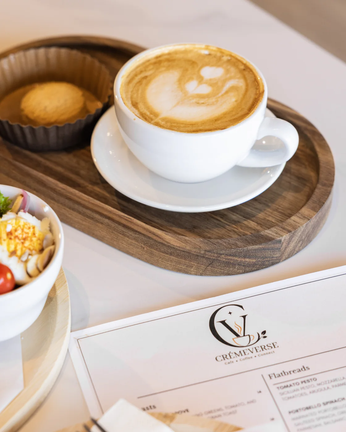 Crèmeverse Café